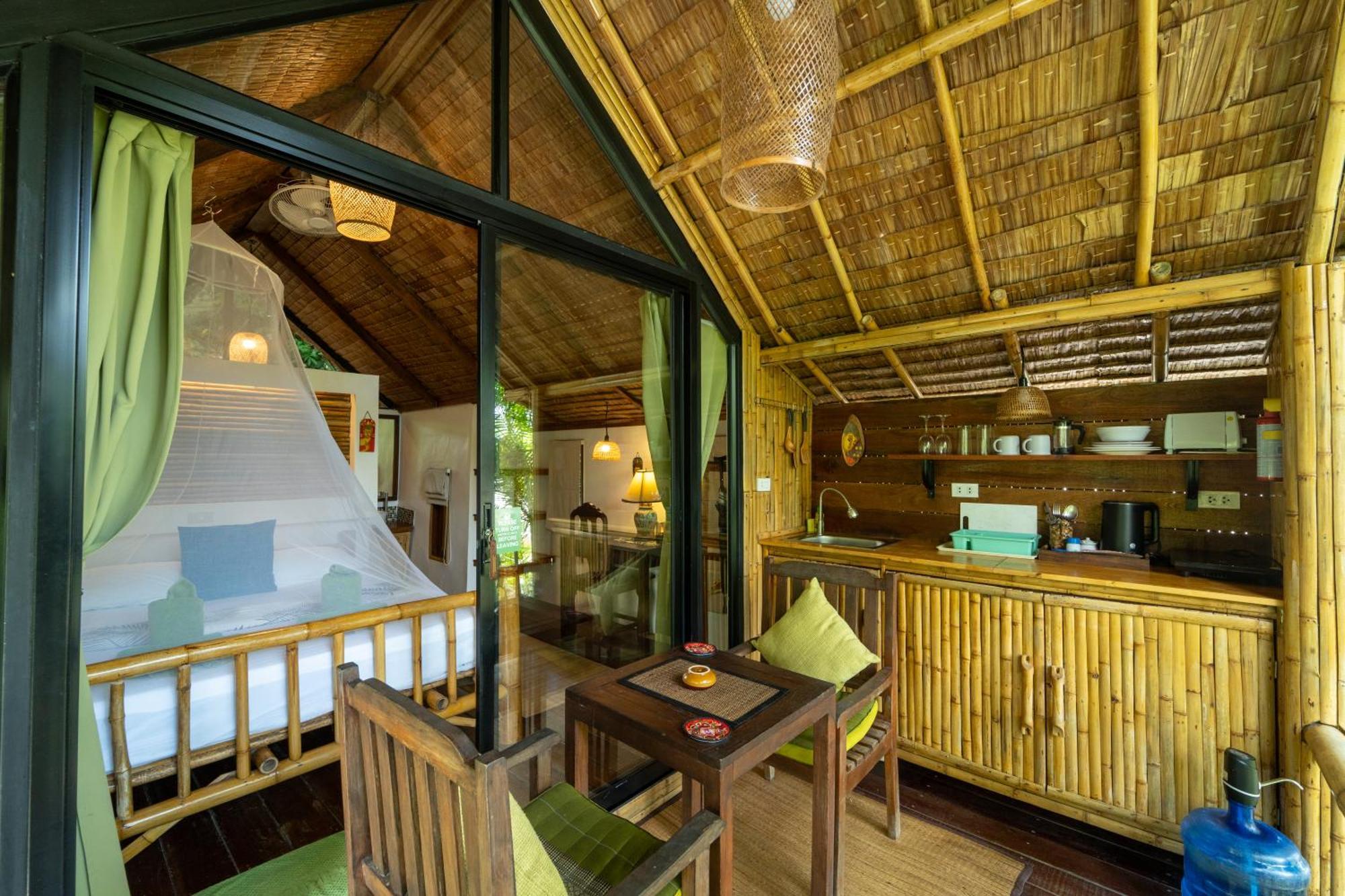 Bamboo Bay Eco Resort Srithanu Exteriör bild