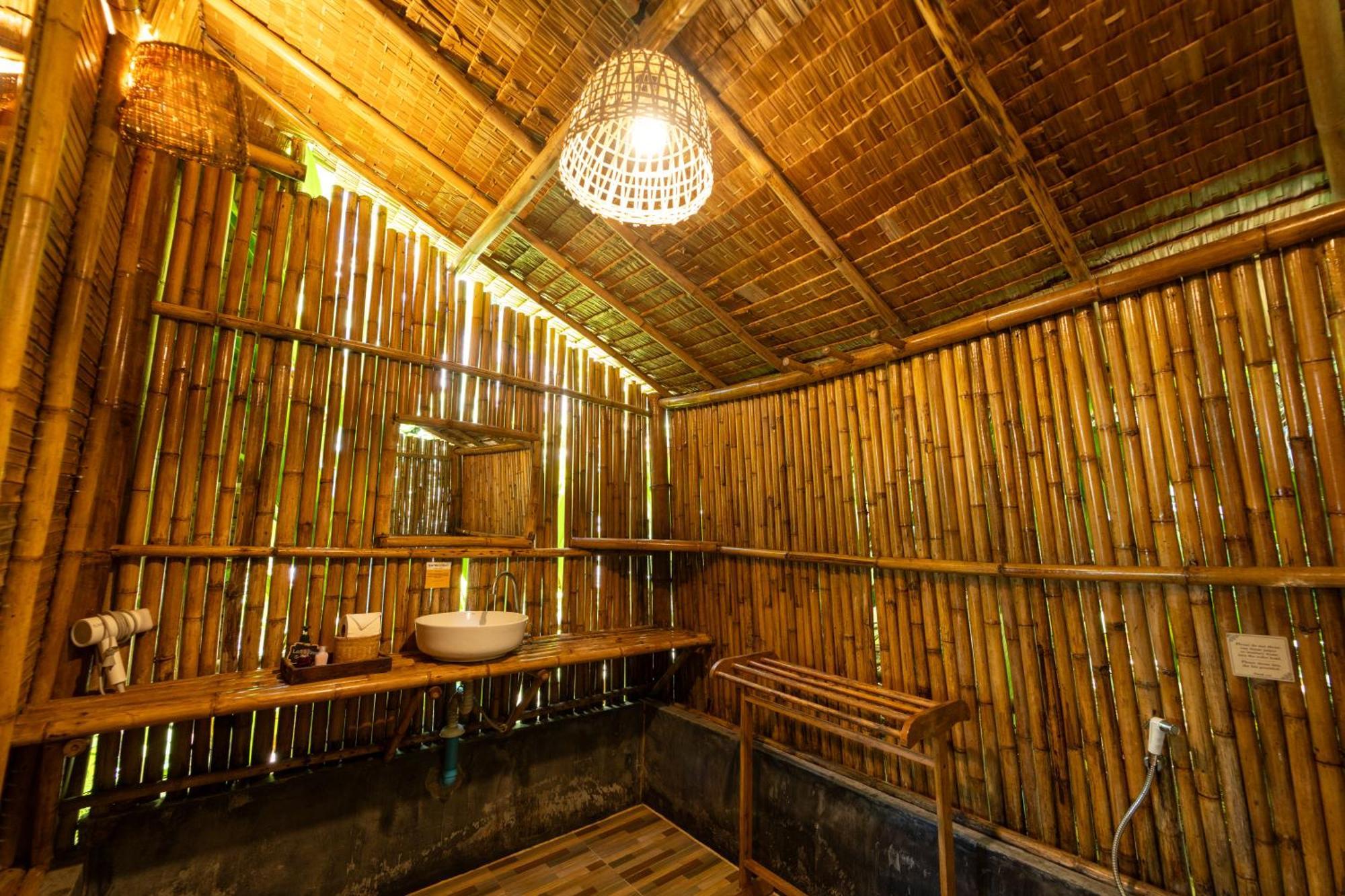 Bamboo Bay Eco Resort Srithanu Exteriör bild